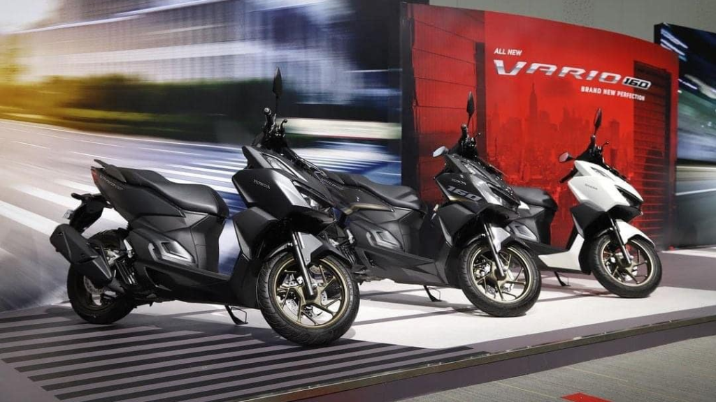 can-canh-honda-vario-160-ve-viet-nam-nam-2022-1